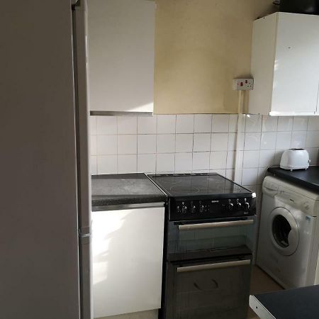Double Bed Room @Clapham Londen Buitenkant foto